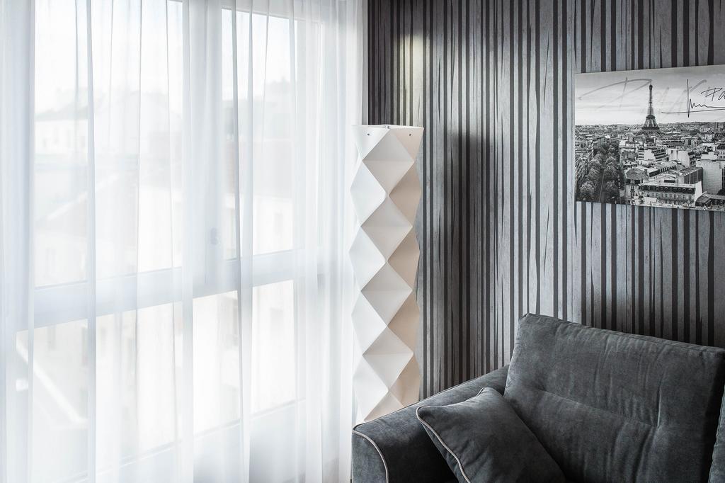 Clichy Apartment